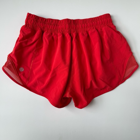Lululemon Hotty Hot High Rise Lined Shorts Red 2.5” Size 4 Run - Picture 3 of 4
